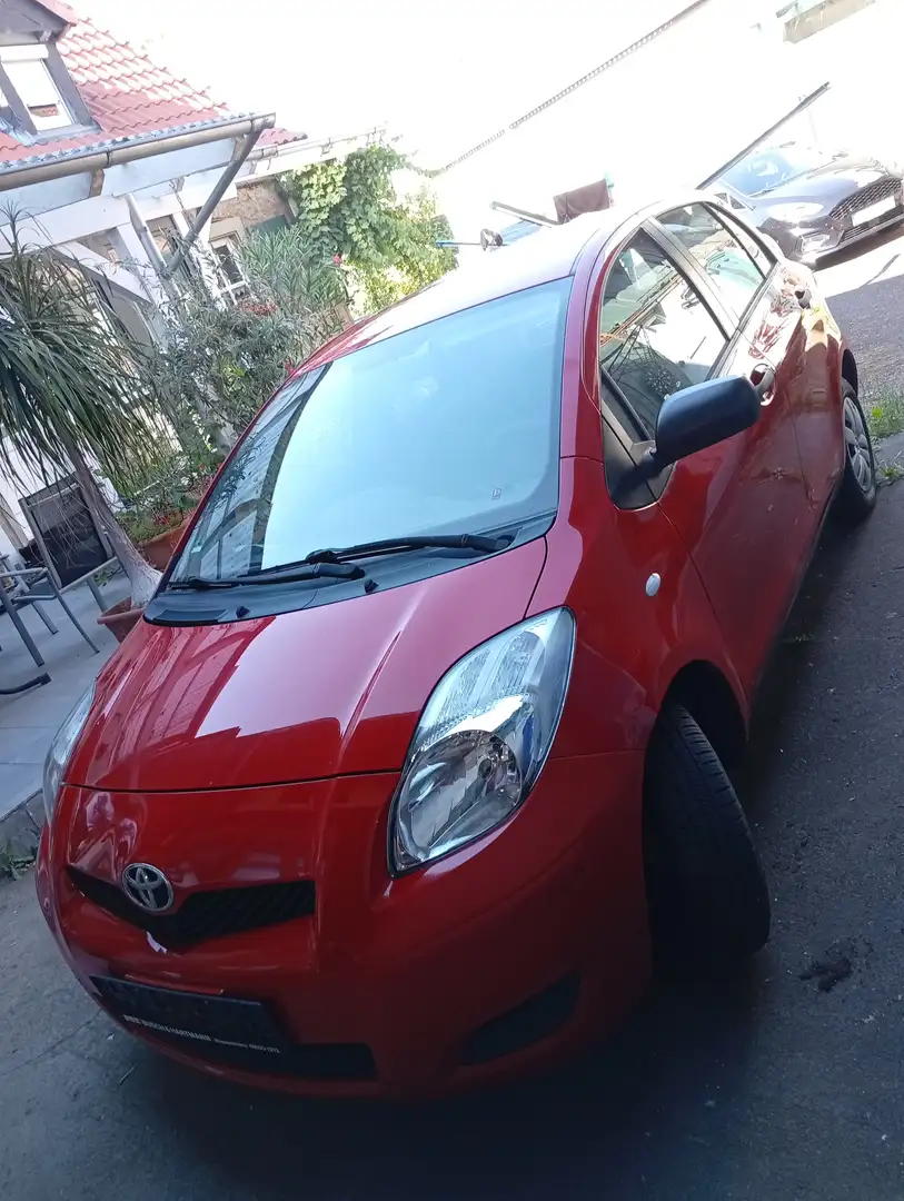 Toyota Yaris Yaris 1.0 Rot - 2