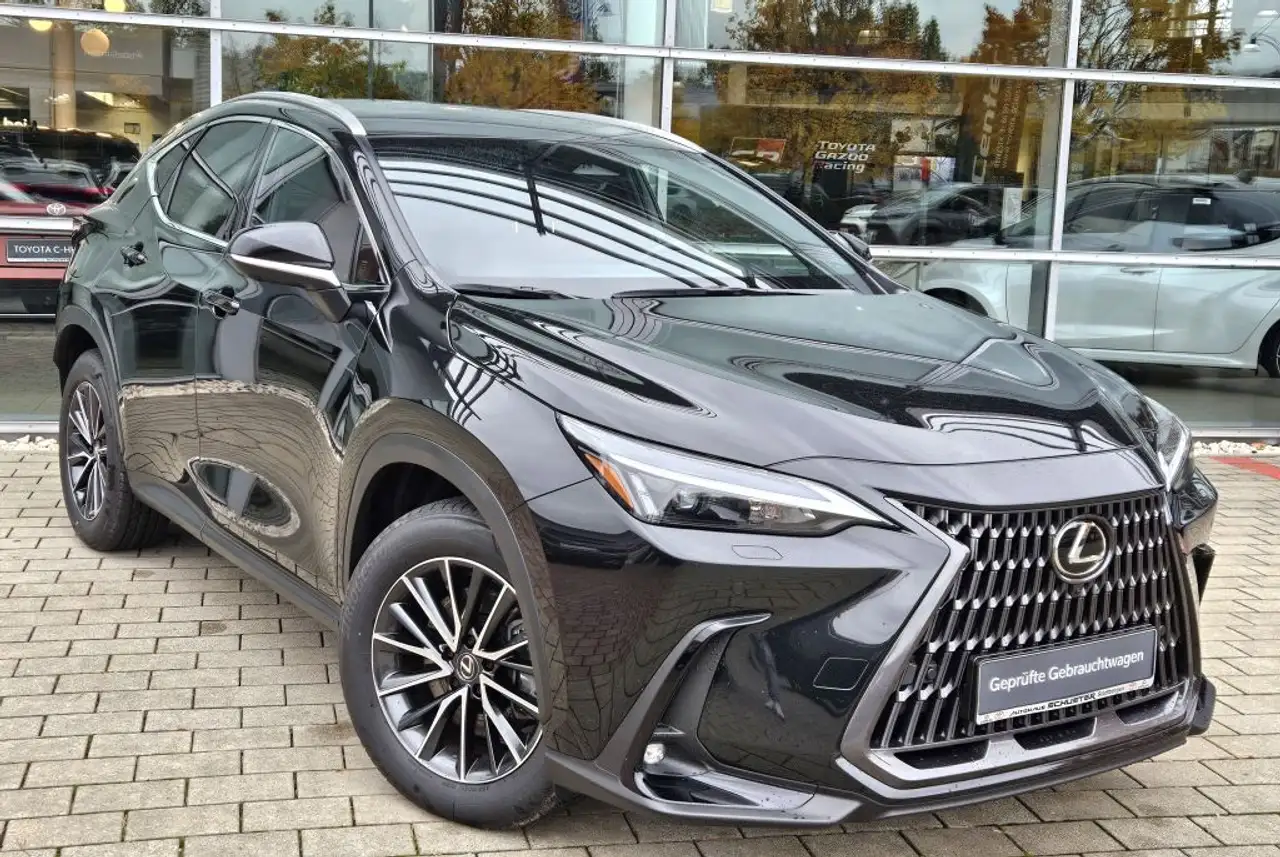 Lexus NX 450h+