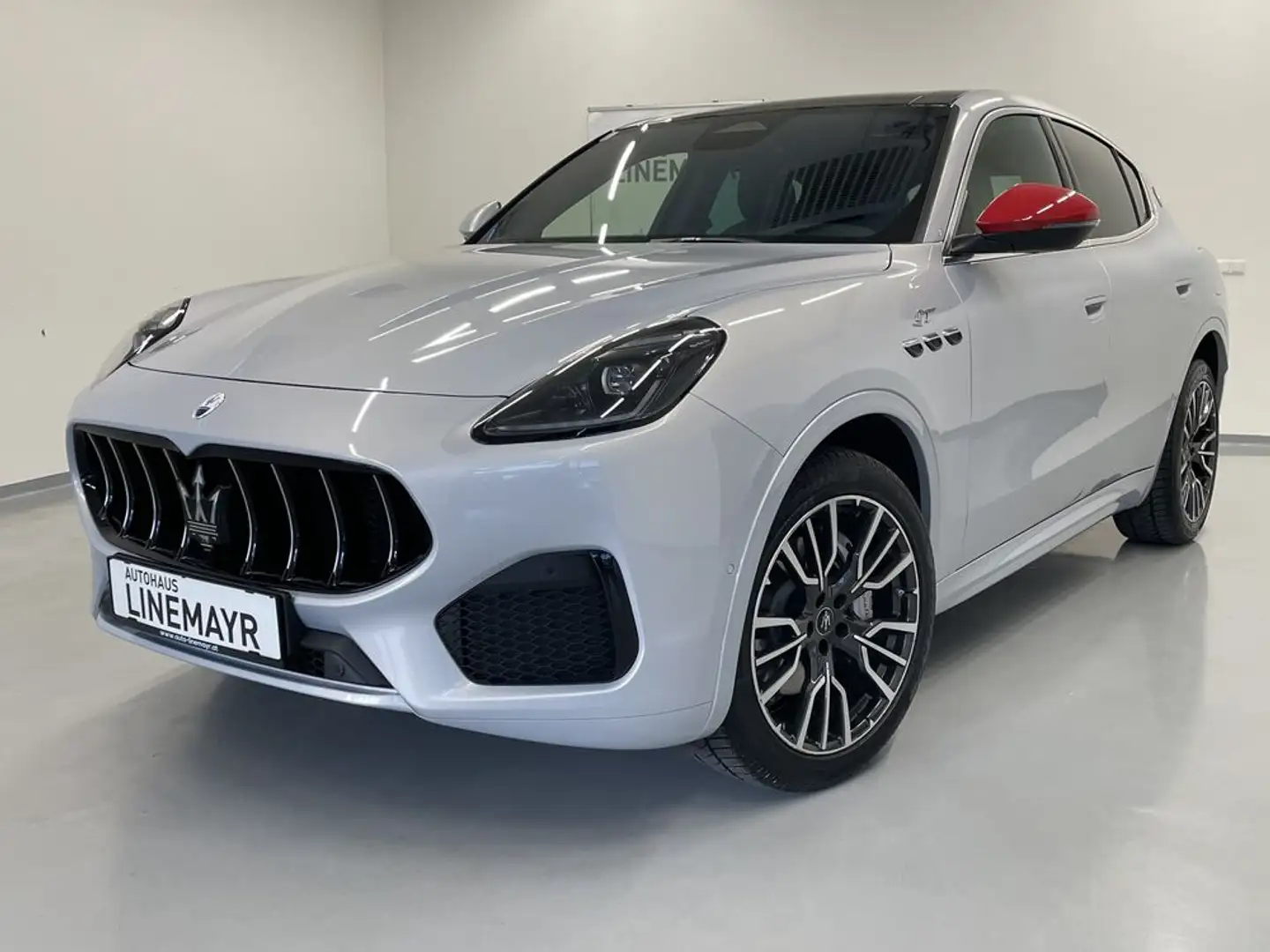Maserati Grecale GT Silber - 1