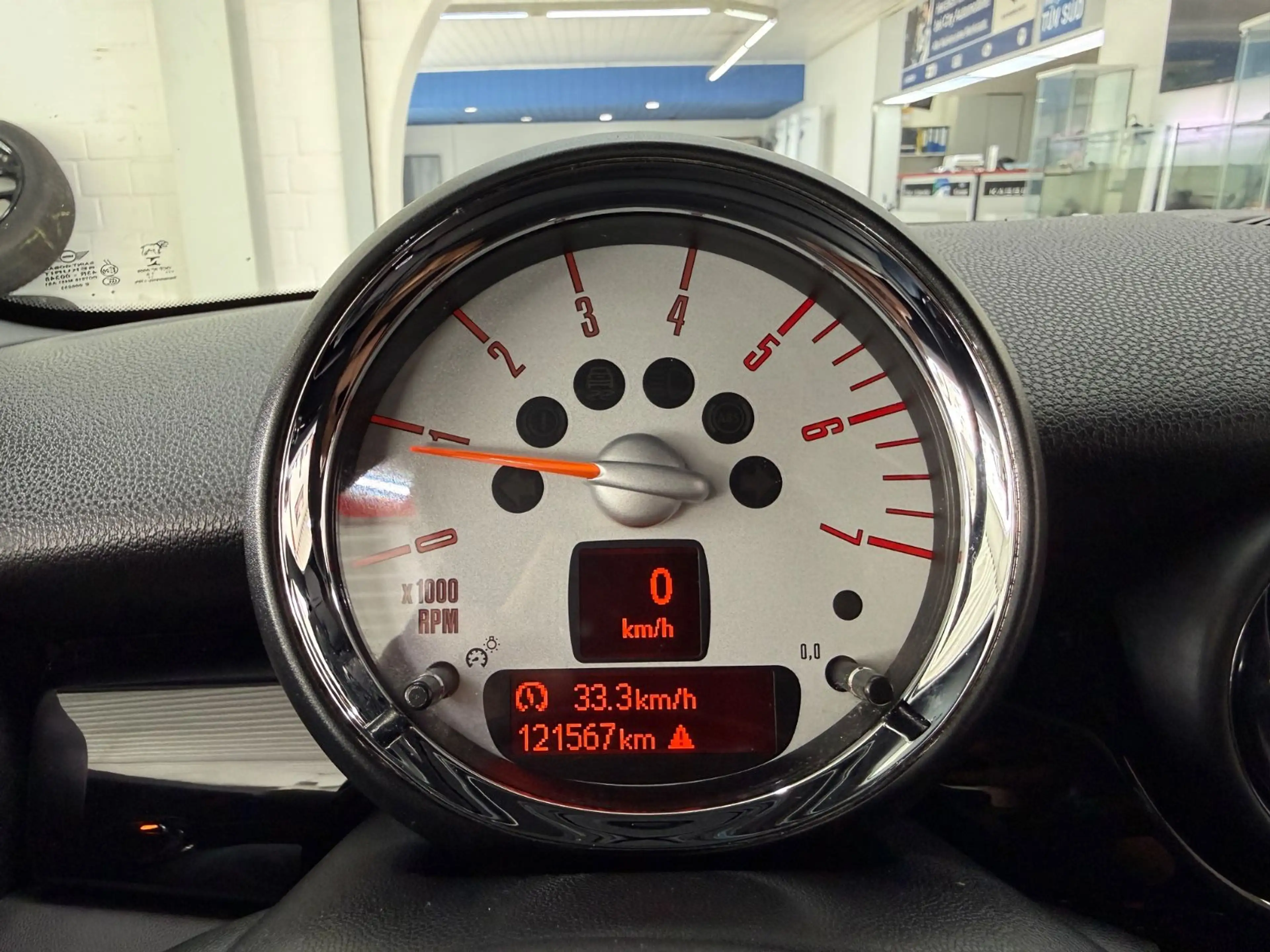 MINI Cooper D MINI COOPER D BRICK LANE XENON SHZ KLIMA — photo 13