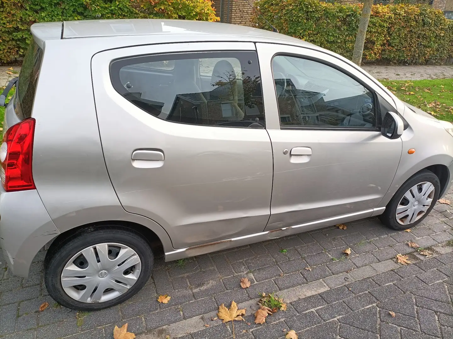 Nissan Pixo 1.0 Acenta Zilver - 2