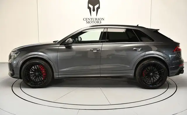 Audi RSQ8 view 6