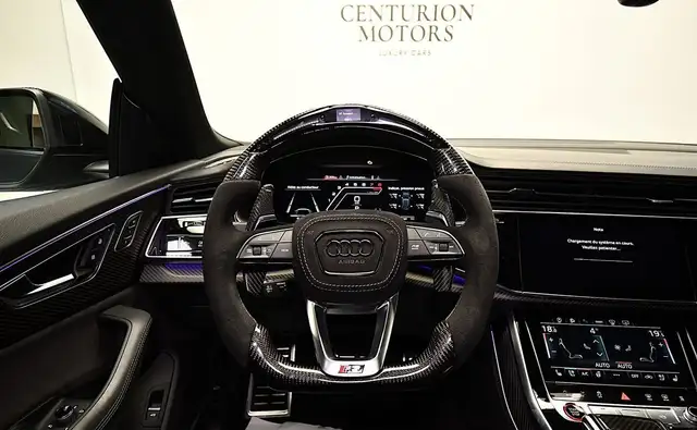 Audi RSQ8 view 11