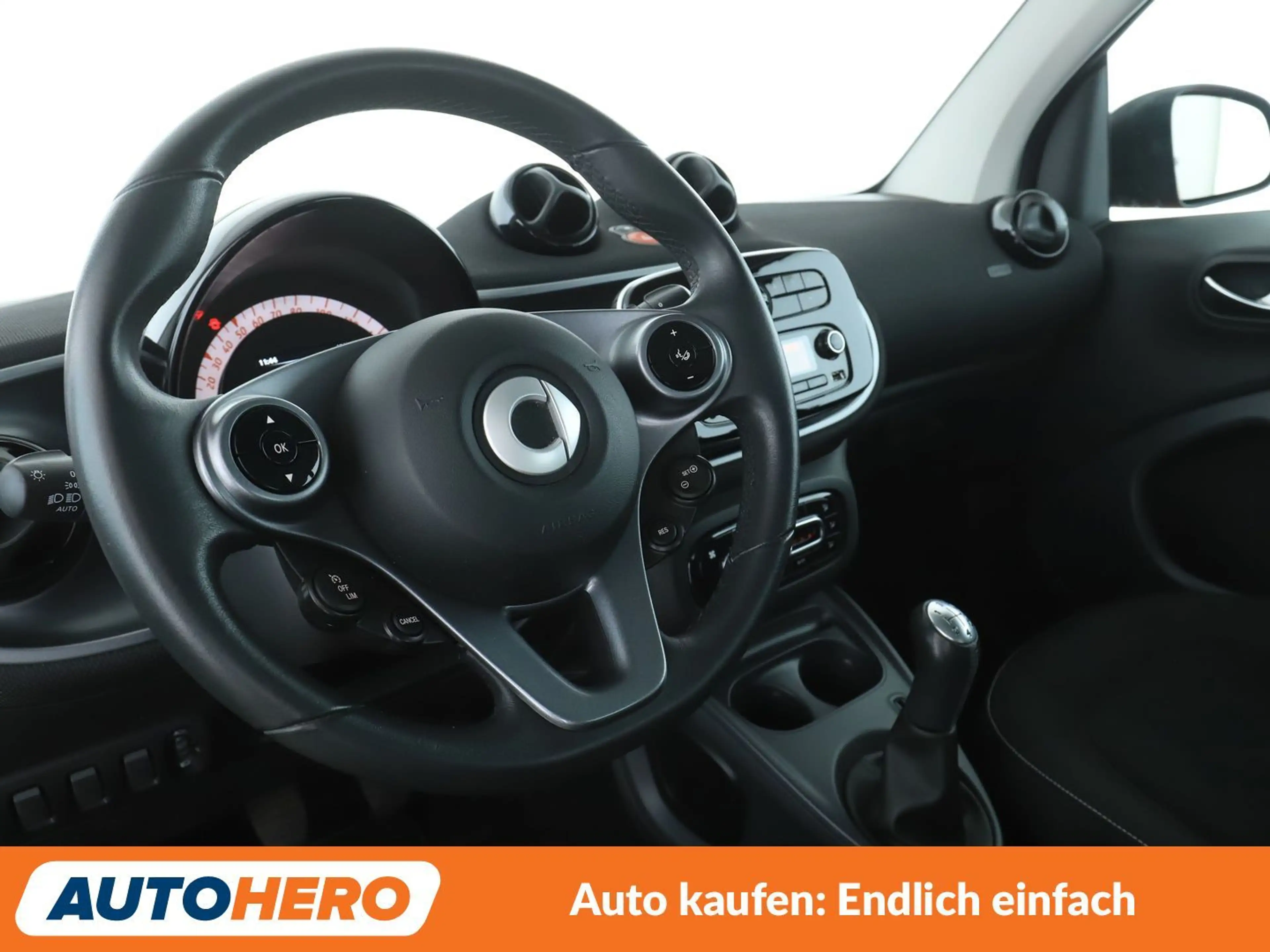 smart forTwo 1.0 Basis passion*TEMPOMAT*SHZ*BLUETOOTH* — photo 11