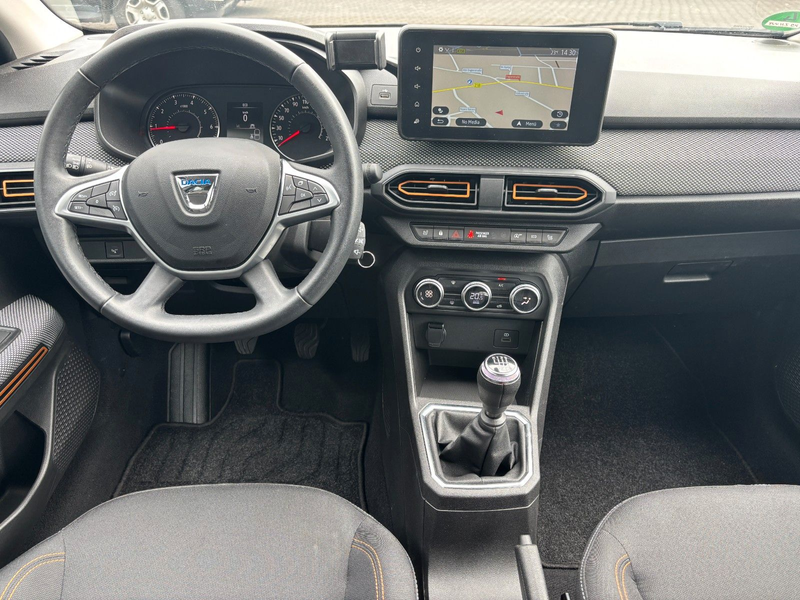 Dacia Sandero III Stepway Comfort NAVI SHZ CARPLAY — photo 11