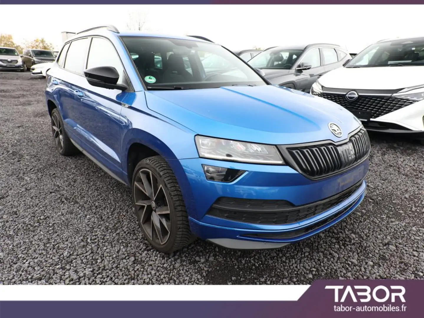 Skoda Karoq 2.0 TDI 150 Sportline LED GPS Pano Bleu - 2