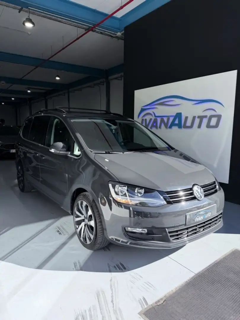 Volkswagen Sharan 1.4 TSI Advance DSG 110kW Gris - 1