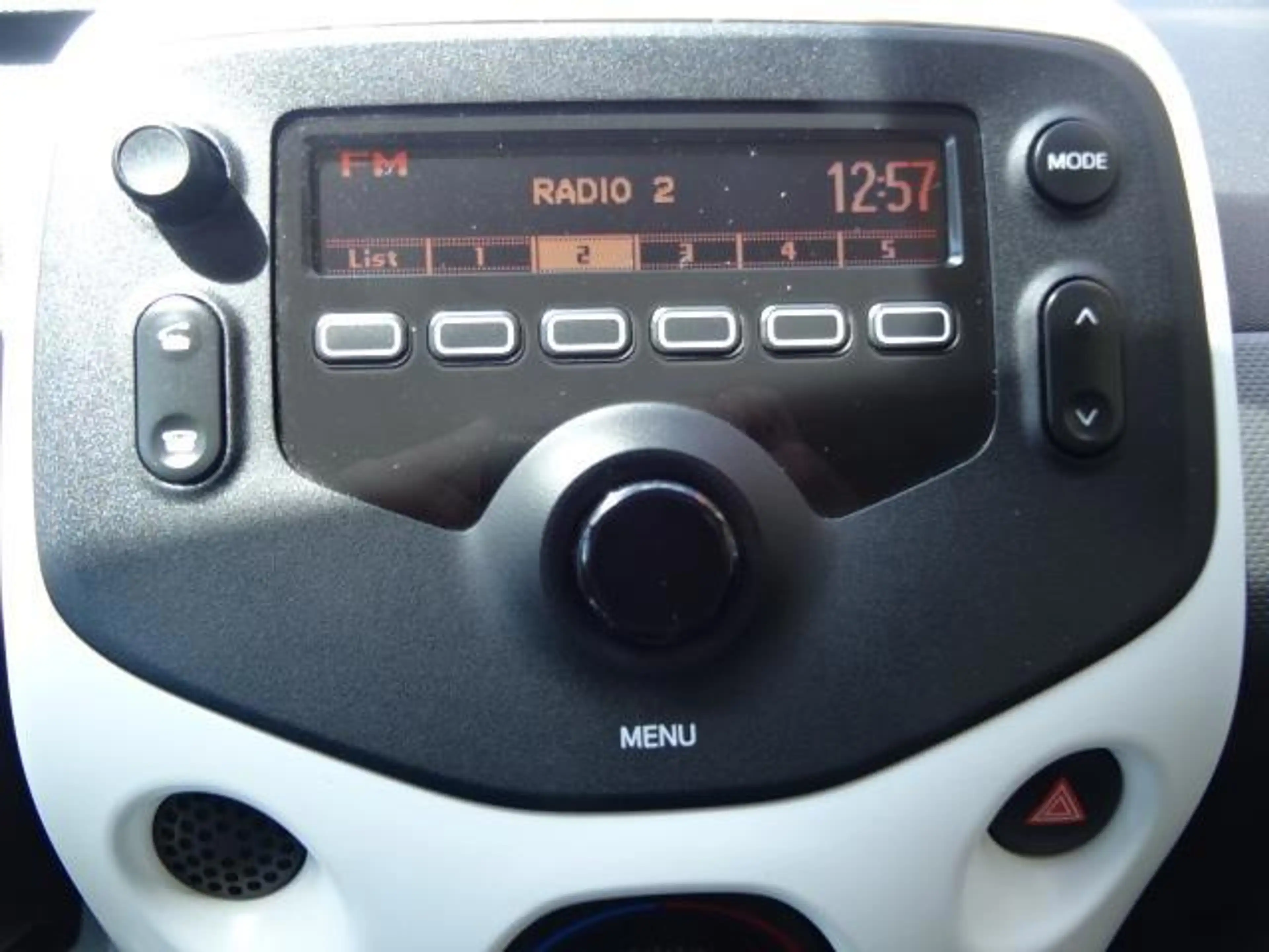 Citroen C1 1.0 VTi Feel — photo 18