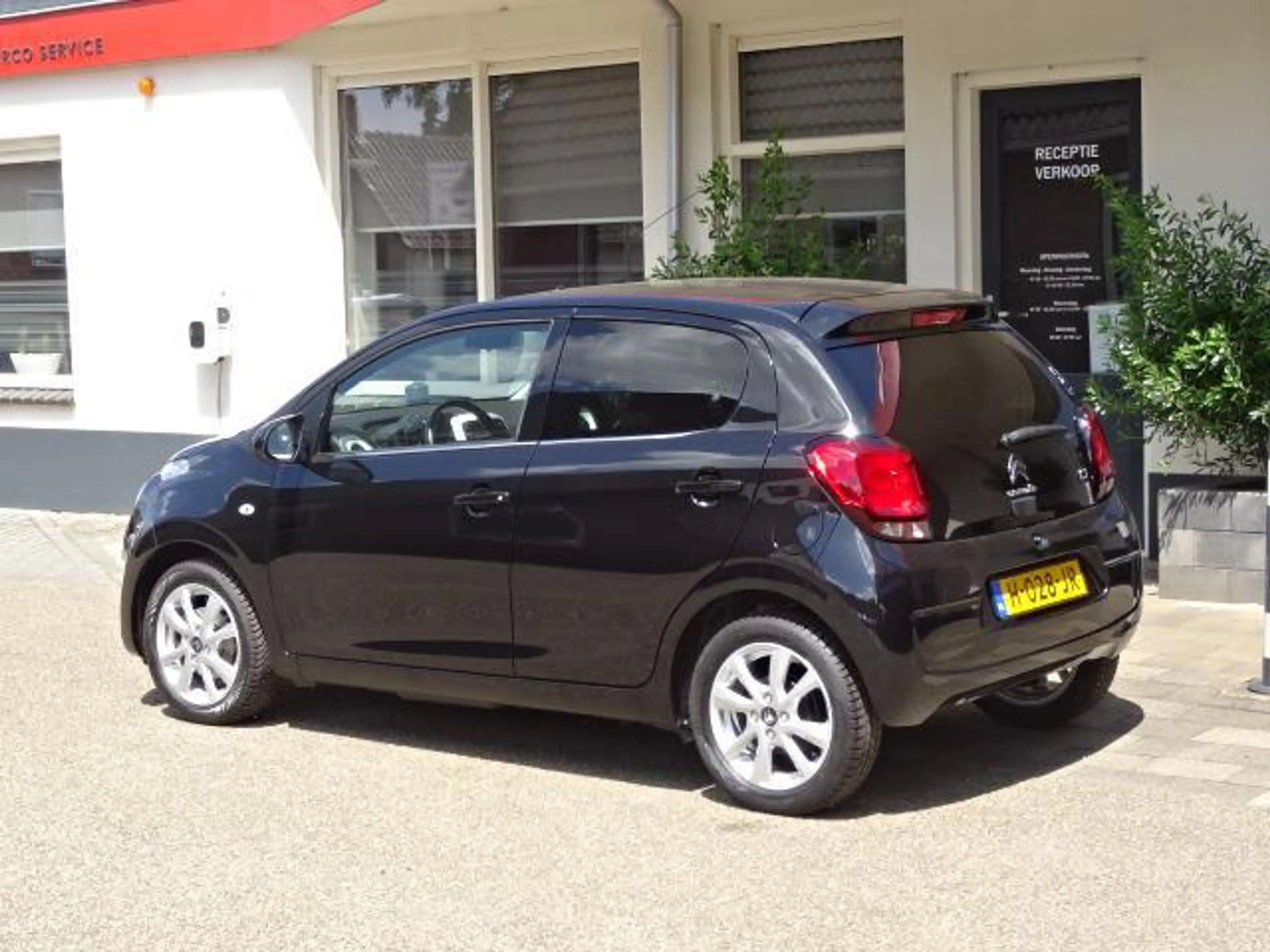 Citroen C1 1.0 VTi Feel — photo 3