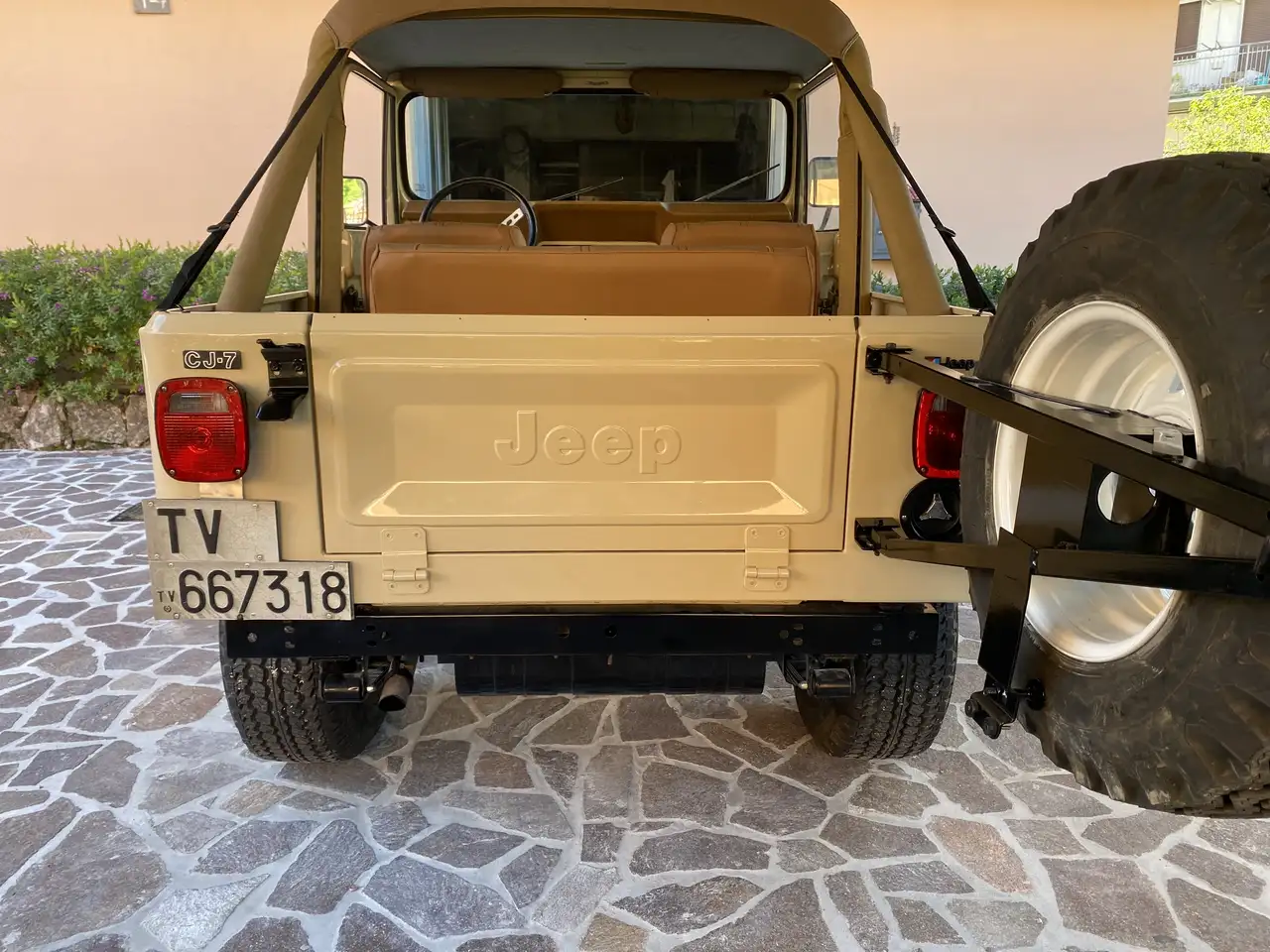 Jeep CJ-7 Renegate 5.0 V8 304 amc Levi’s Edition, foto 12