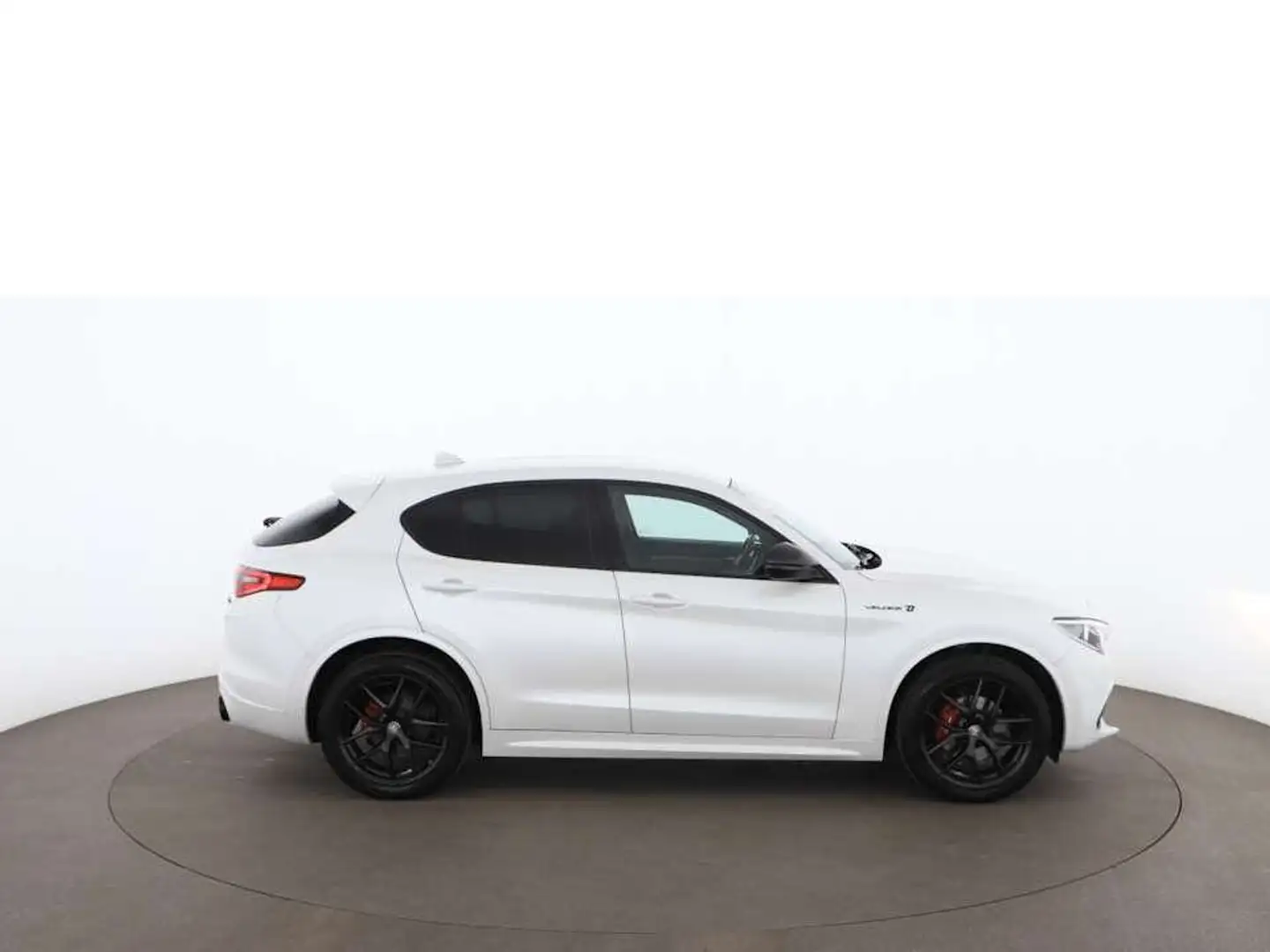 Alfa Romeo Stelvio 2.2 JTDM Veloce Q4 Aut XENON LEDER MEMORY Biały - 2