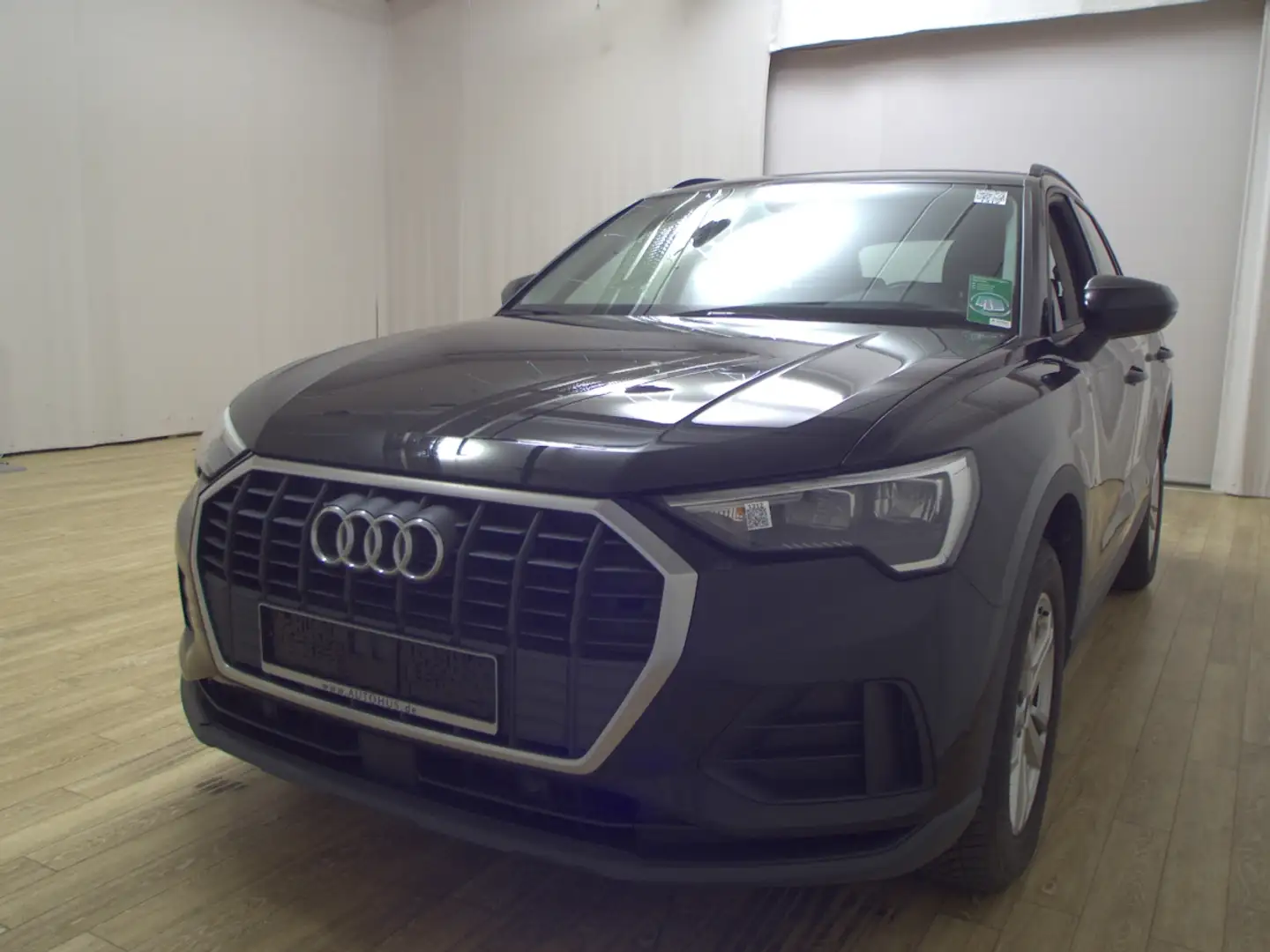 Audi Q3 35 2.0 TDI Navi LED B&O el.Heck vc AUT SHZ Schwarz - 2