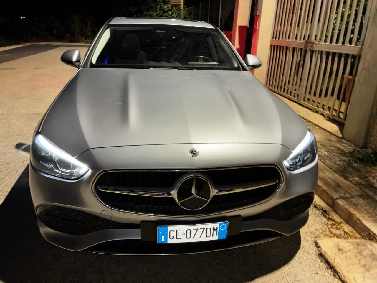 Mercedes-Benz C 220