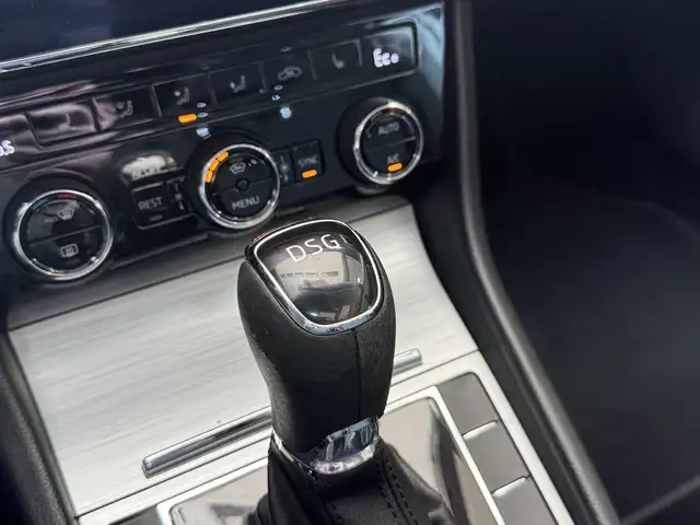 Skoda Superb view 25