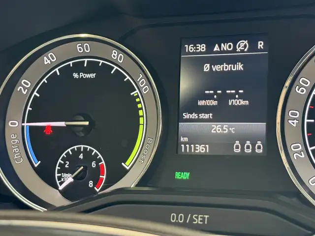 Skoda Superb view 17