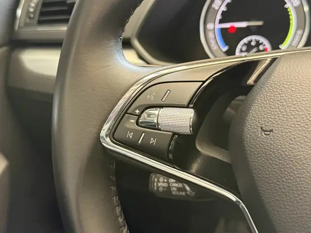 Skoda Superb view 14