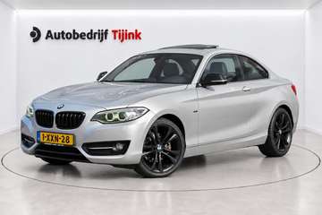 2-serie Coupé 220i High Executive Sport | Automaat