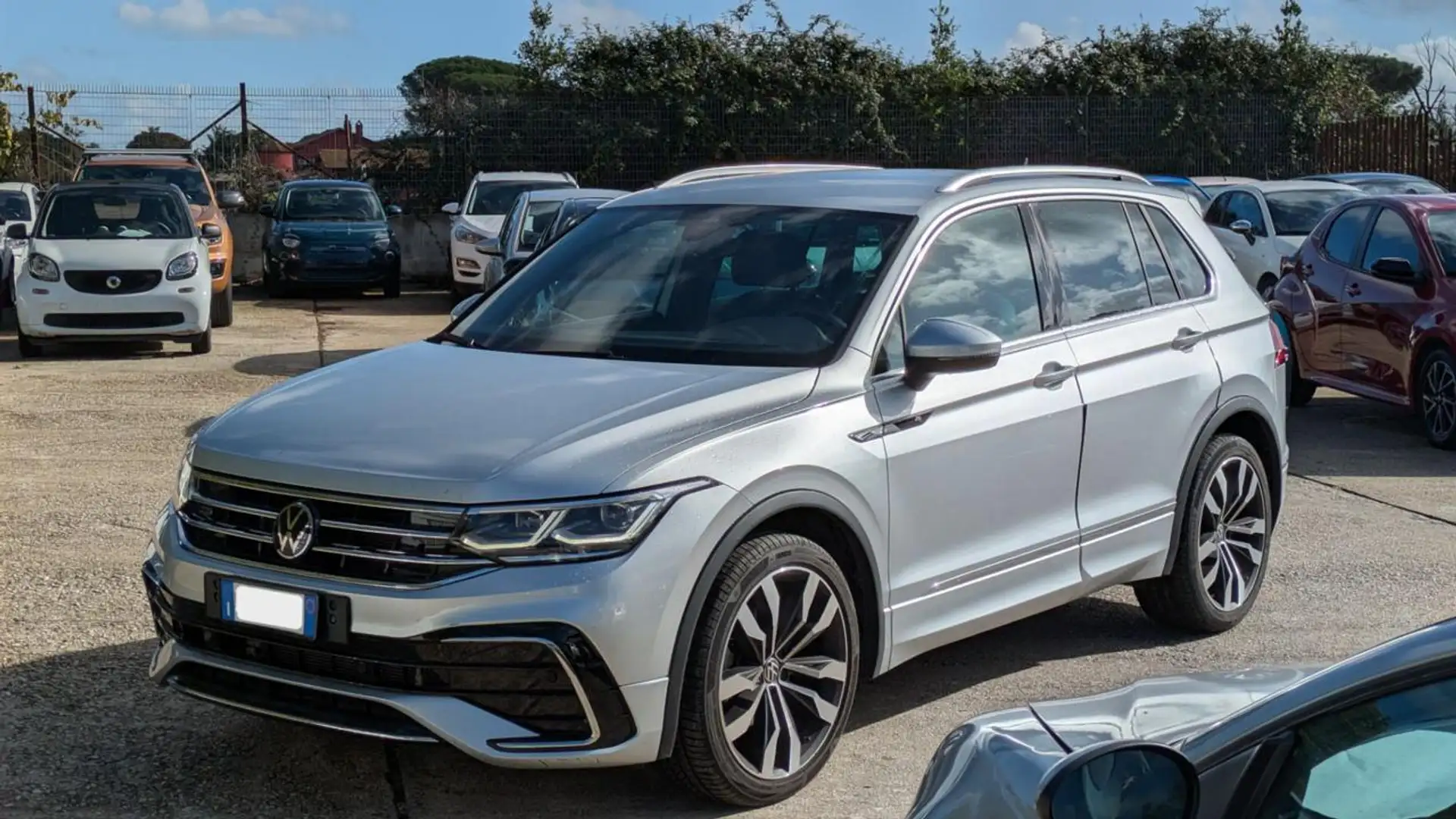 Volkswagen Tiguan R-LINE 2.0tdi 150cv Grigio - 2