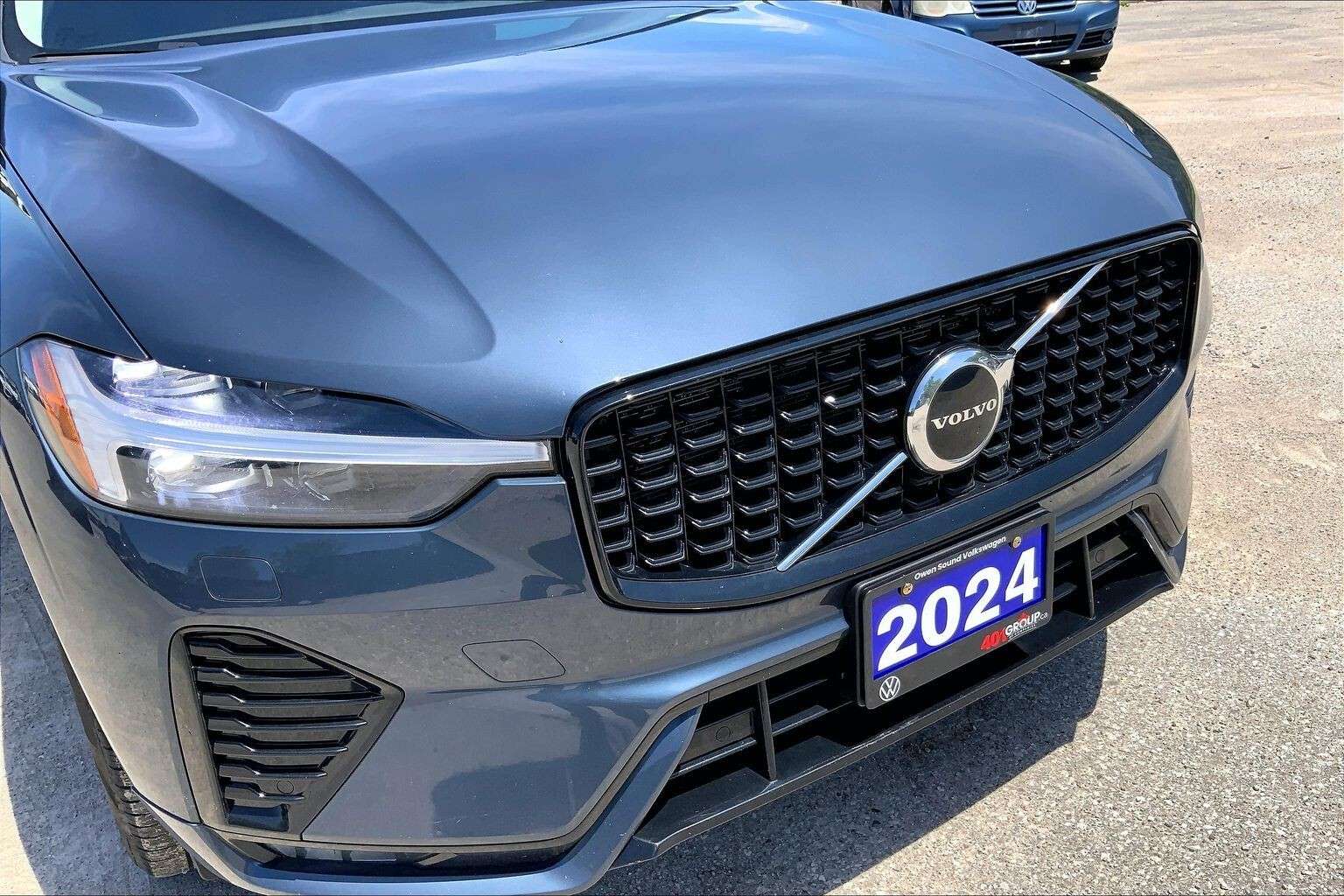 2024 Volvo XC60 | Hybrid | Sunroof | Heated Steering Wheel thumb 32