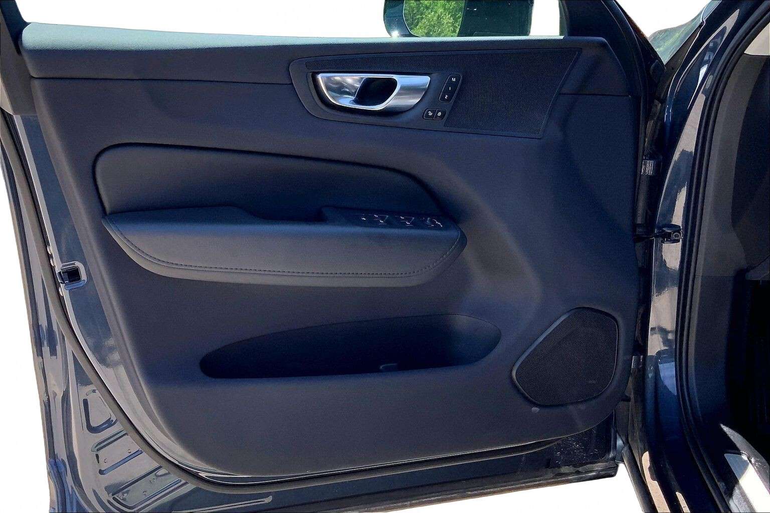 2024 Volvo XC60 | Hybrid | Sunroof | Heated Steering Wheel thumb 28