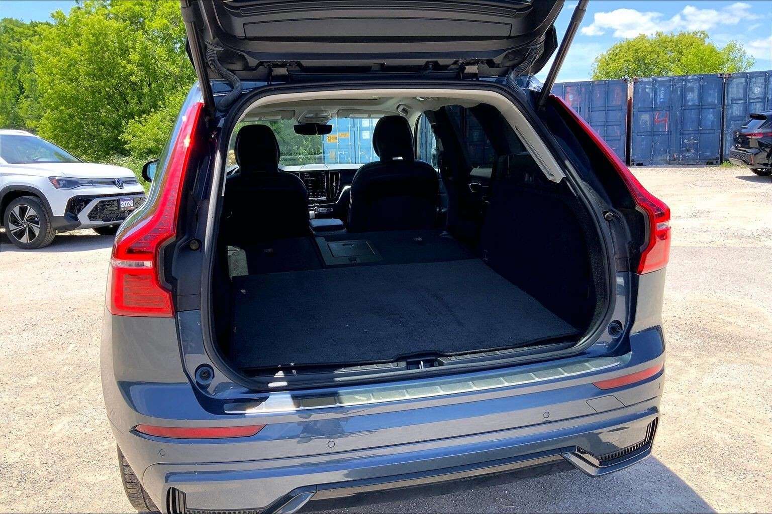 2024 Volvo XC60 | Hybrid | Sunroof | Heated Steering Wheel thumb 26