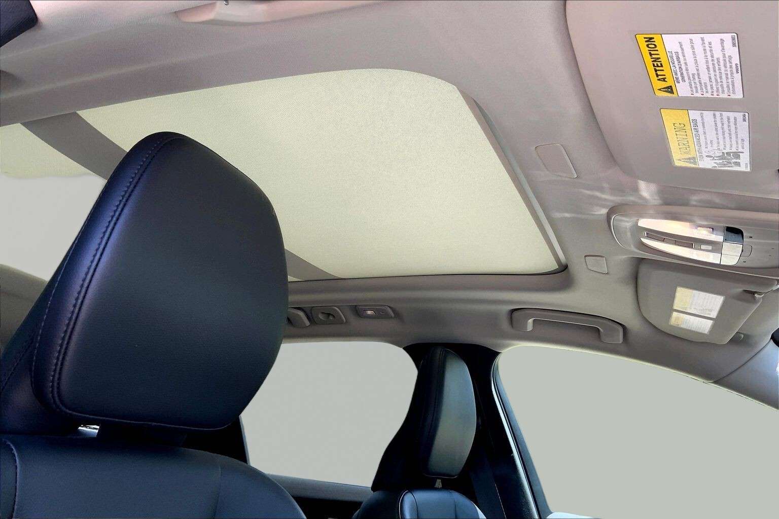2024 Volvo XC60 | Hybrid | Sunroof | Heated Steering Wheel thumb 15