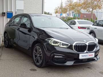 i Sport Line Aut F40 Navi LED 17" PDC WirChar