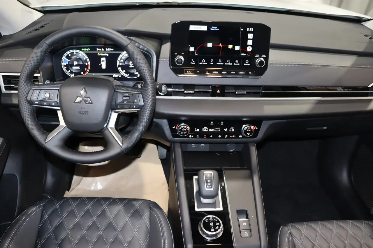 Mitsubishi Outlander fotografie Mitsubishi Outlander