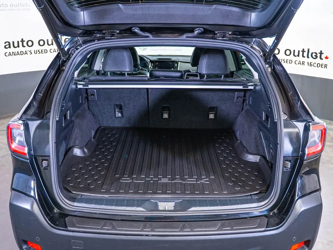 Subaru OUTBACK снимка Subaru OUTBACK