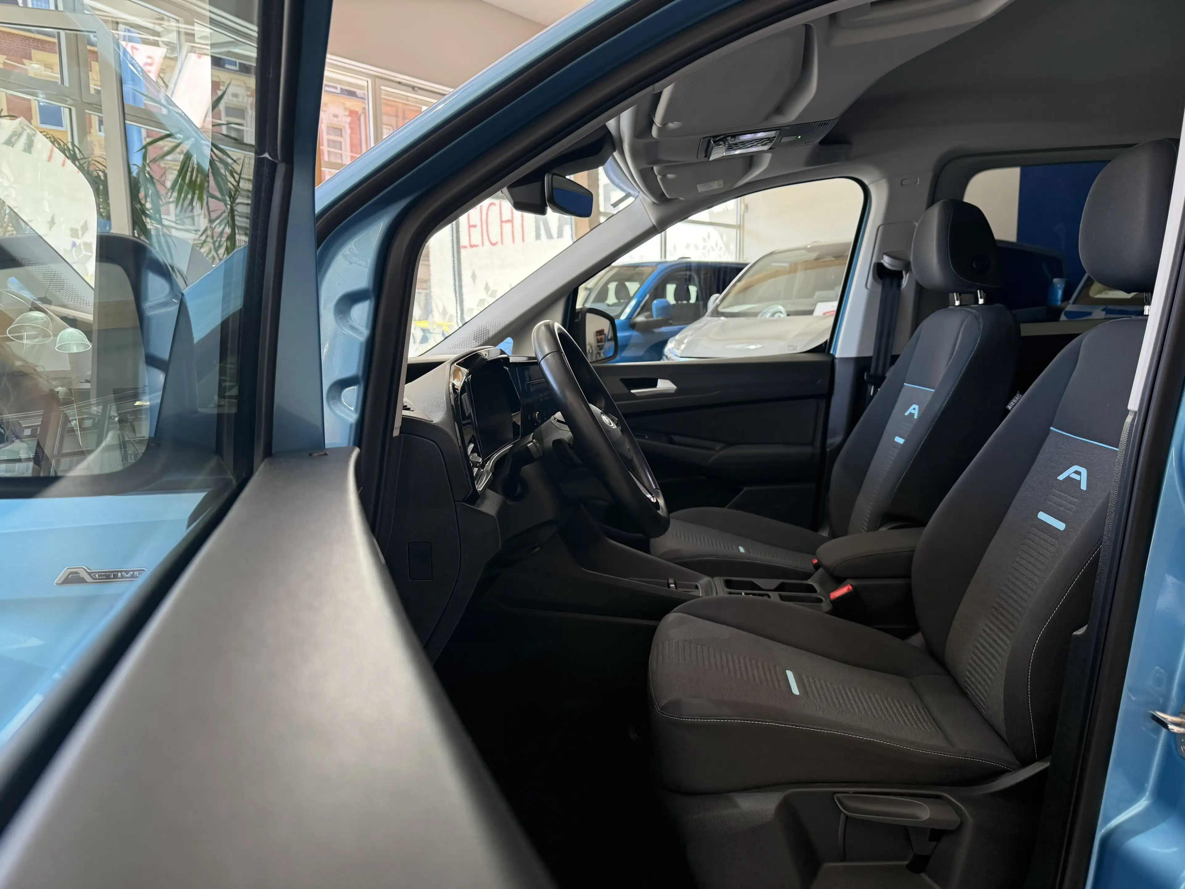 Ford Tourneo Connect Active 7 Sitze Automatik — photo 9