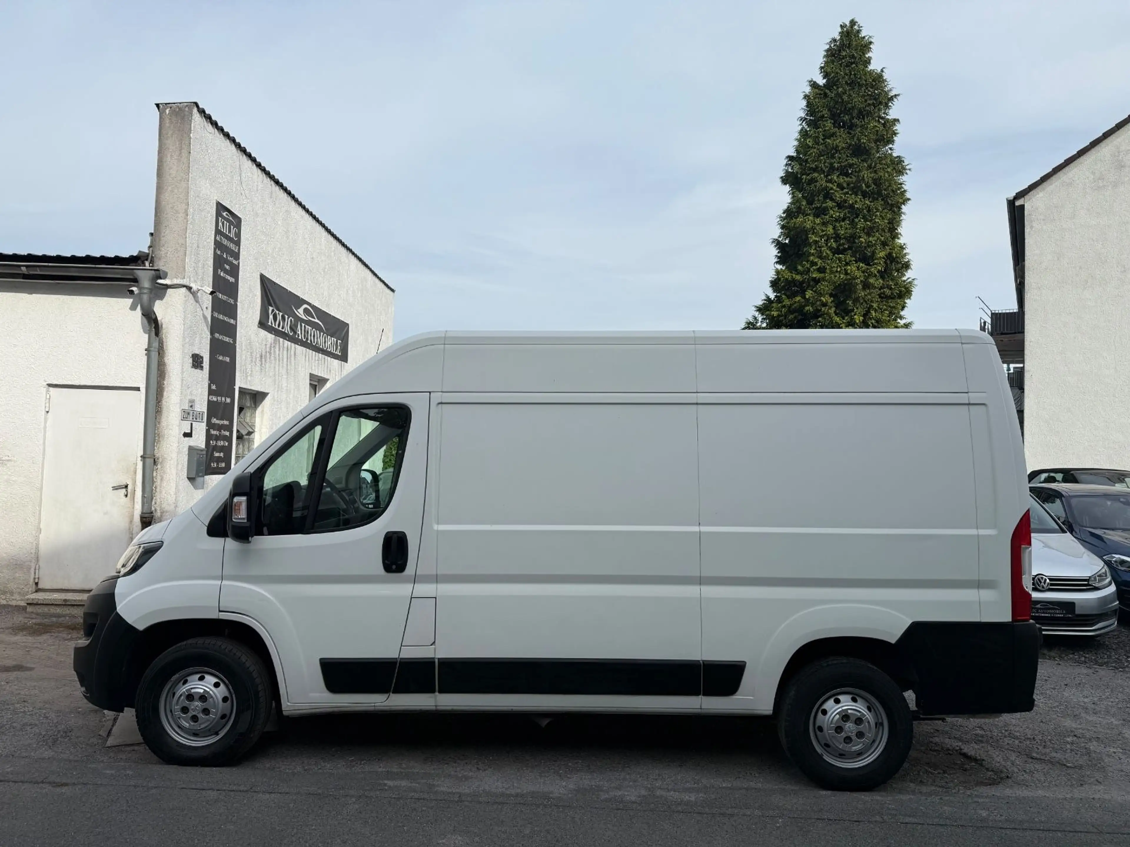 Peugeot Boxer Kasten Hochraum 333 L2H2 2.Hand*Navi*Klima — photo 9