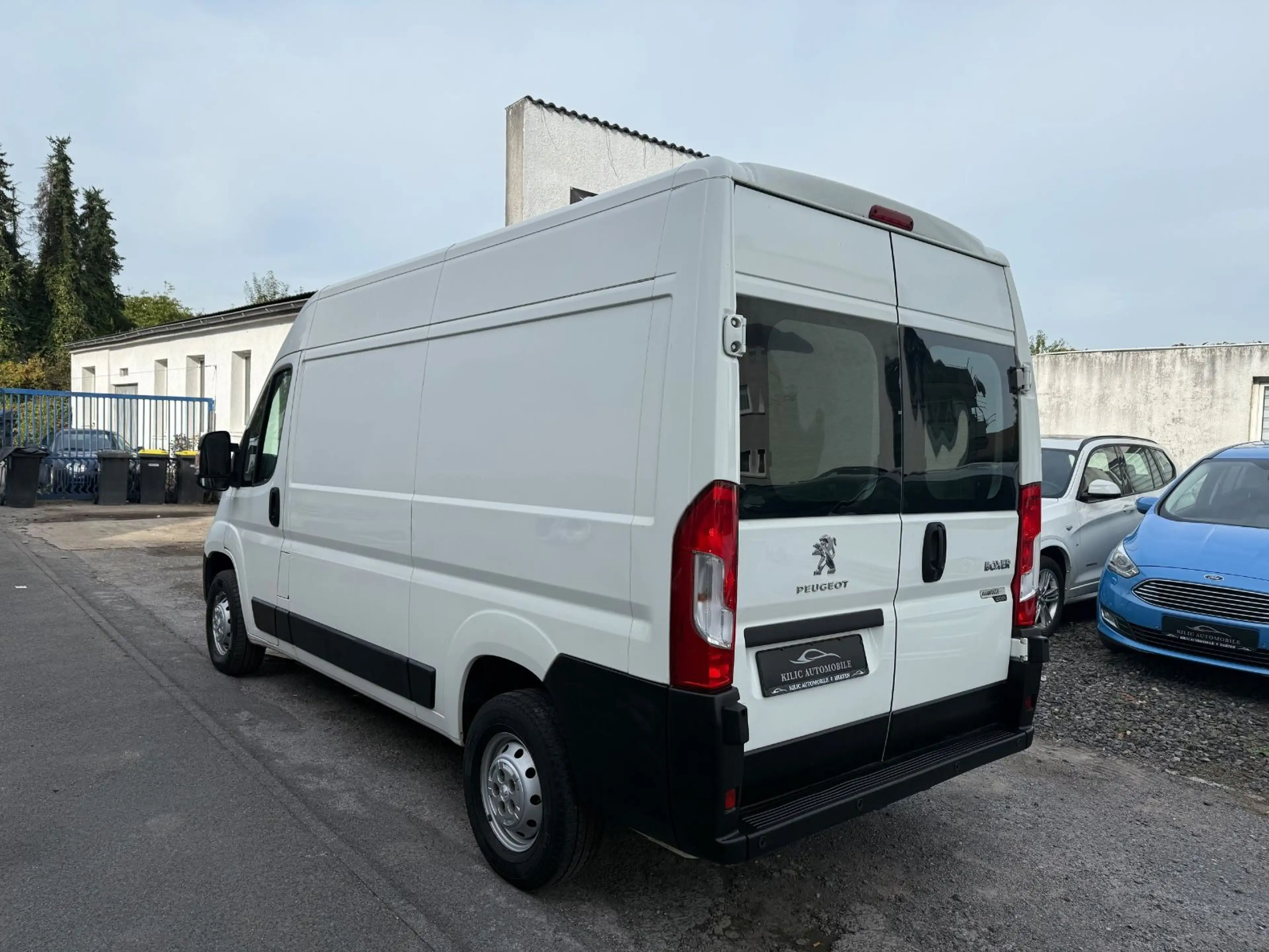 Peugeot Boxer Kasten Hochraum 333 L2H2 2.Hand*Navi*Klima — photo 8