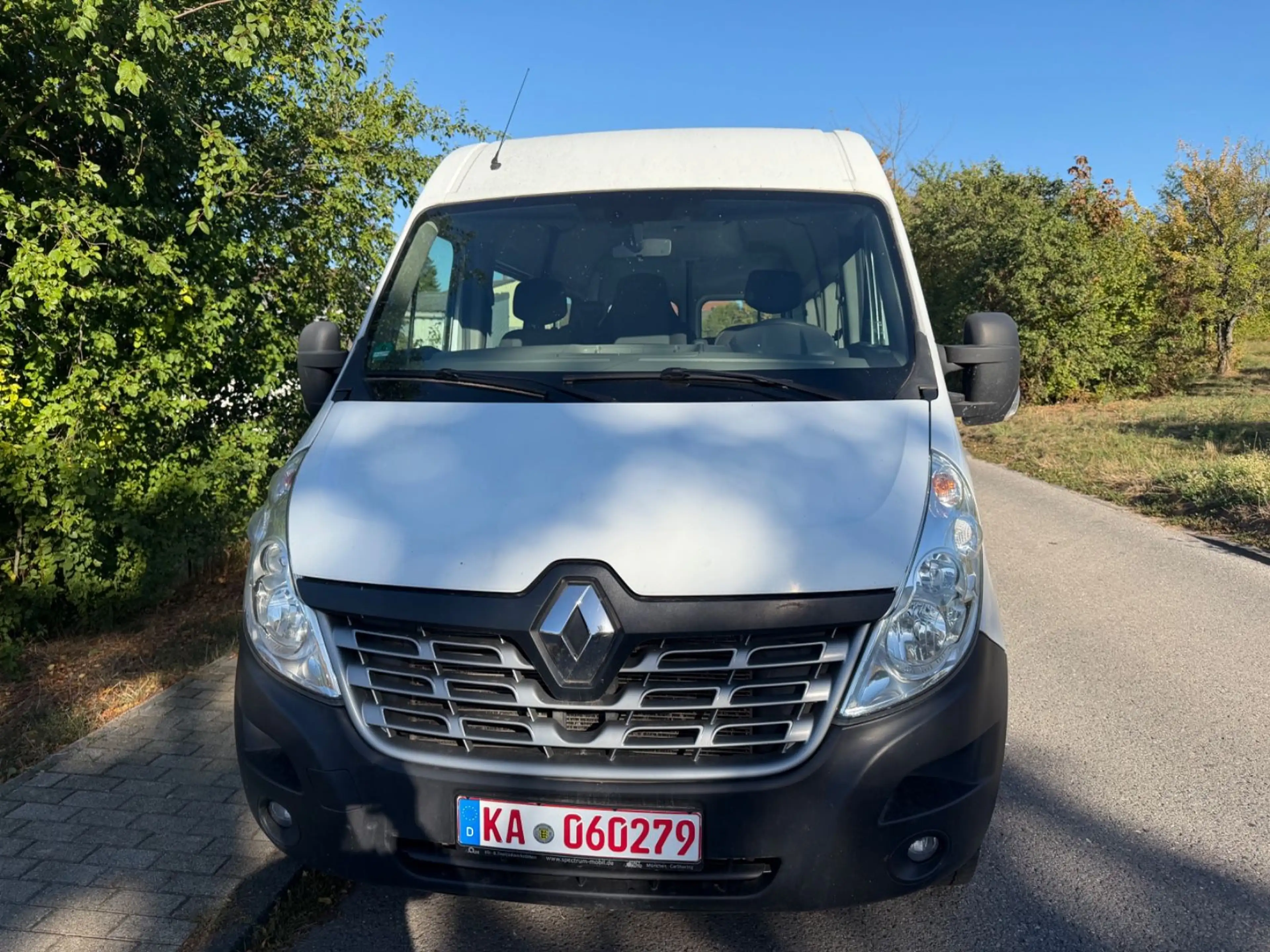 Renault Master III Kombi L2H2 3,3t 9Sitzer Klima — photo 2