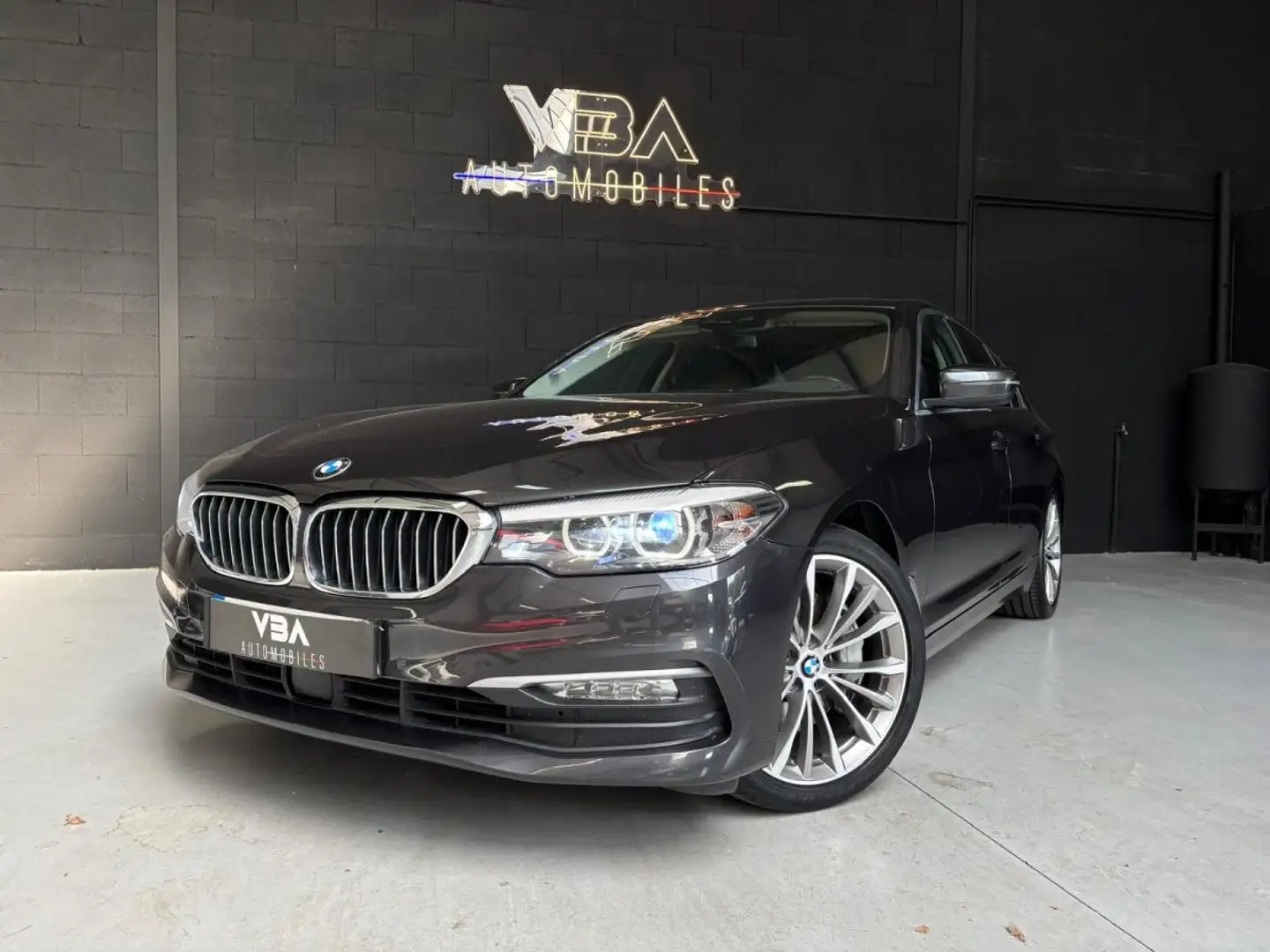 BMW 540 (7) 540i 340ch Luxury BVA8 Gris - 2