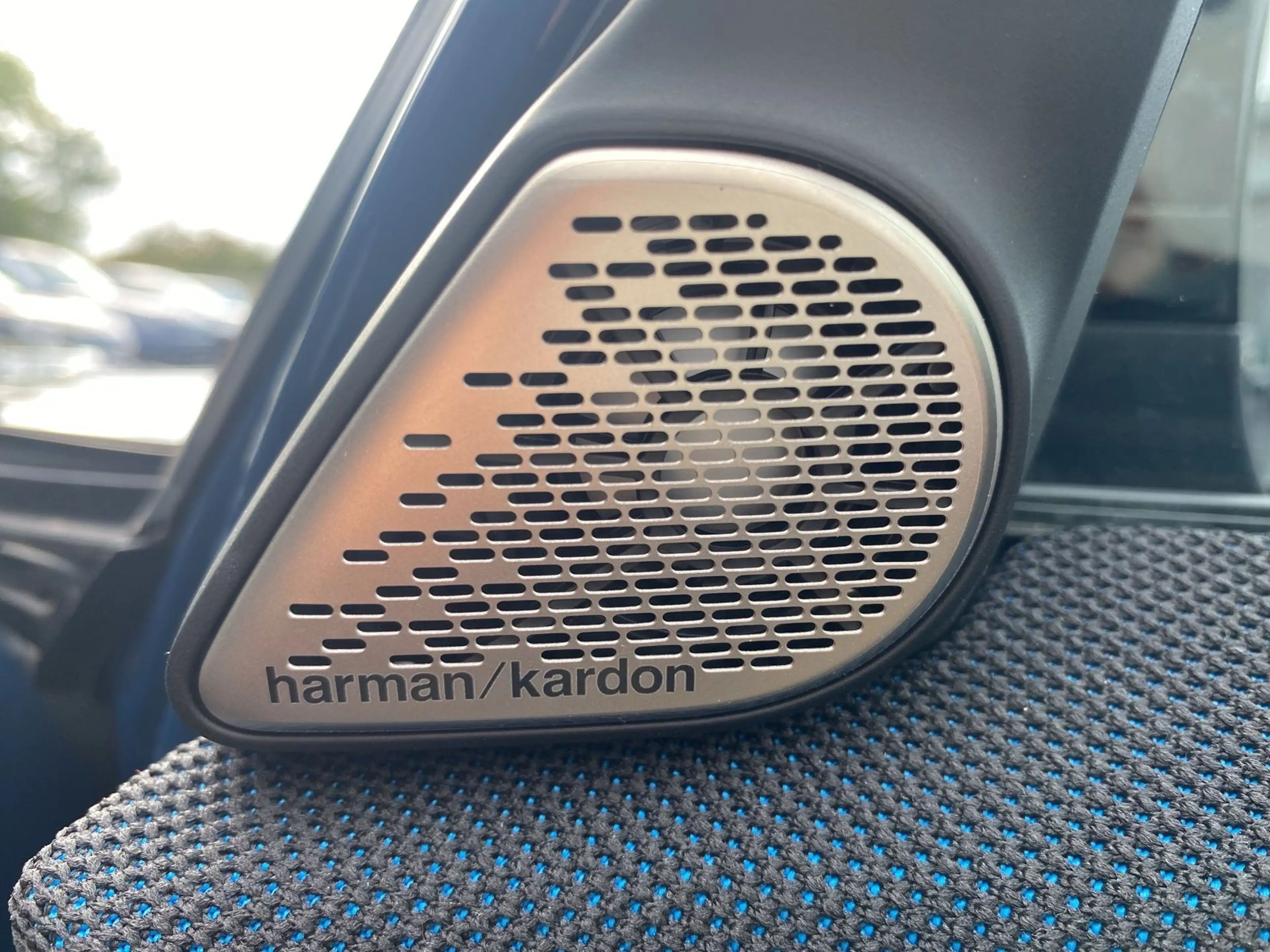 MINI Cooper SE Countryman Countryman SE ALL4 AHK Kamera Pano HUD HK HiFi — photo 13