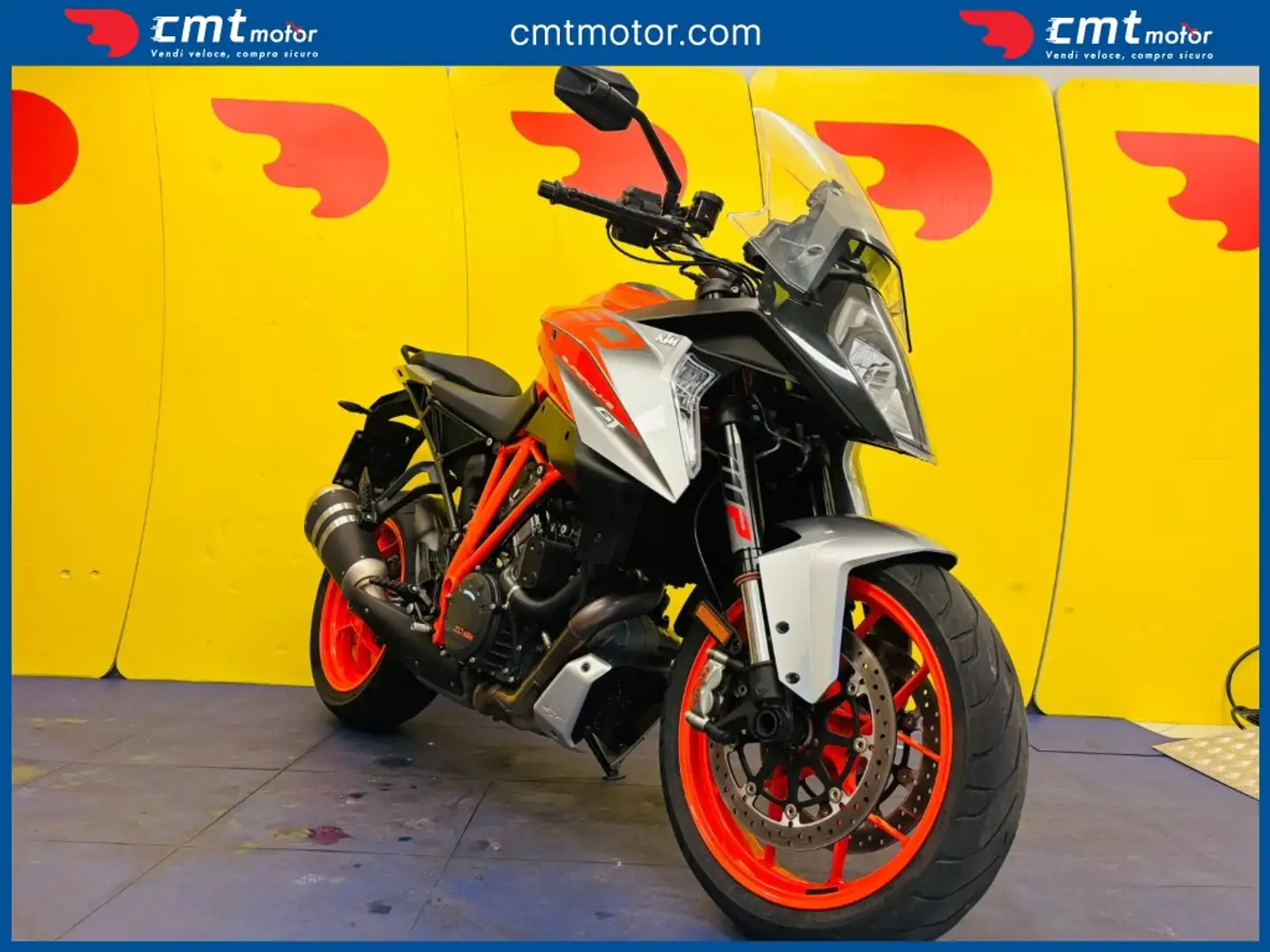 KTM 1290 Super Duke GT - 2