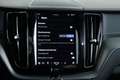 Volvo XC60 2.0 B4 AWD R-Design / Pilot assist / HUD / Harmank Groen - thumbnail 23