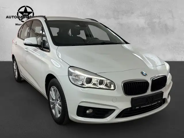 BMW 218 d Active Tourer NAVI LED PDC Sitzheizung AHK