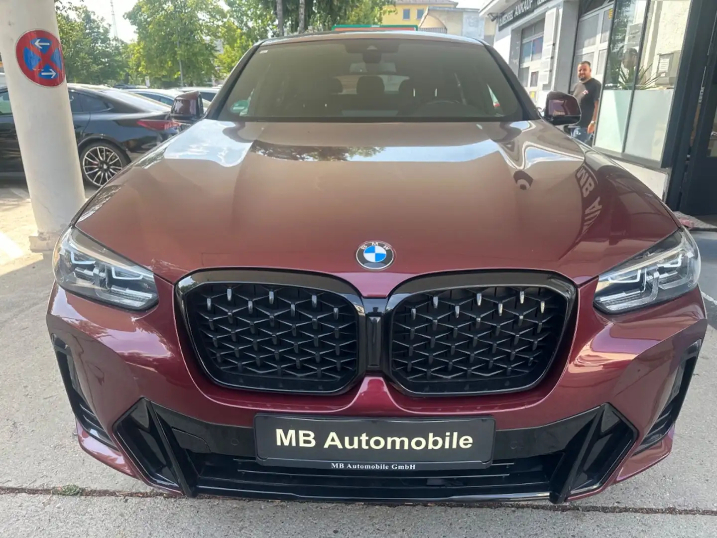 BMW X4 Baureihe X4 xDrive 20 i M Sport Rot - 2