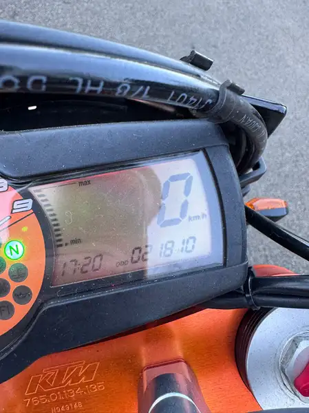 KTM 690 SMC R - foto 2