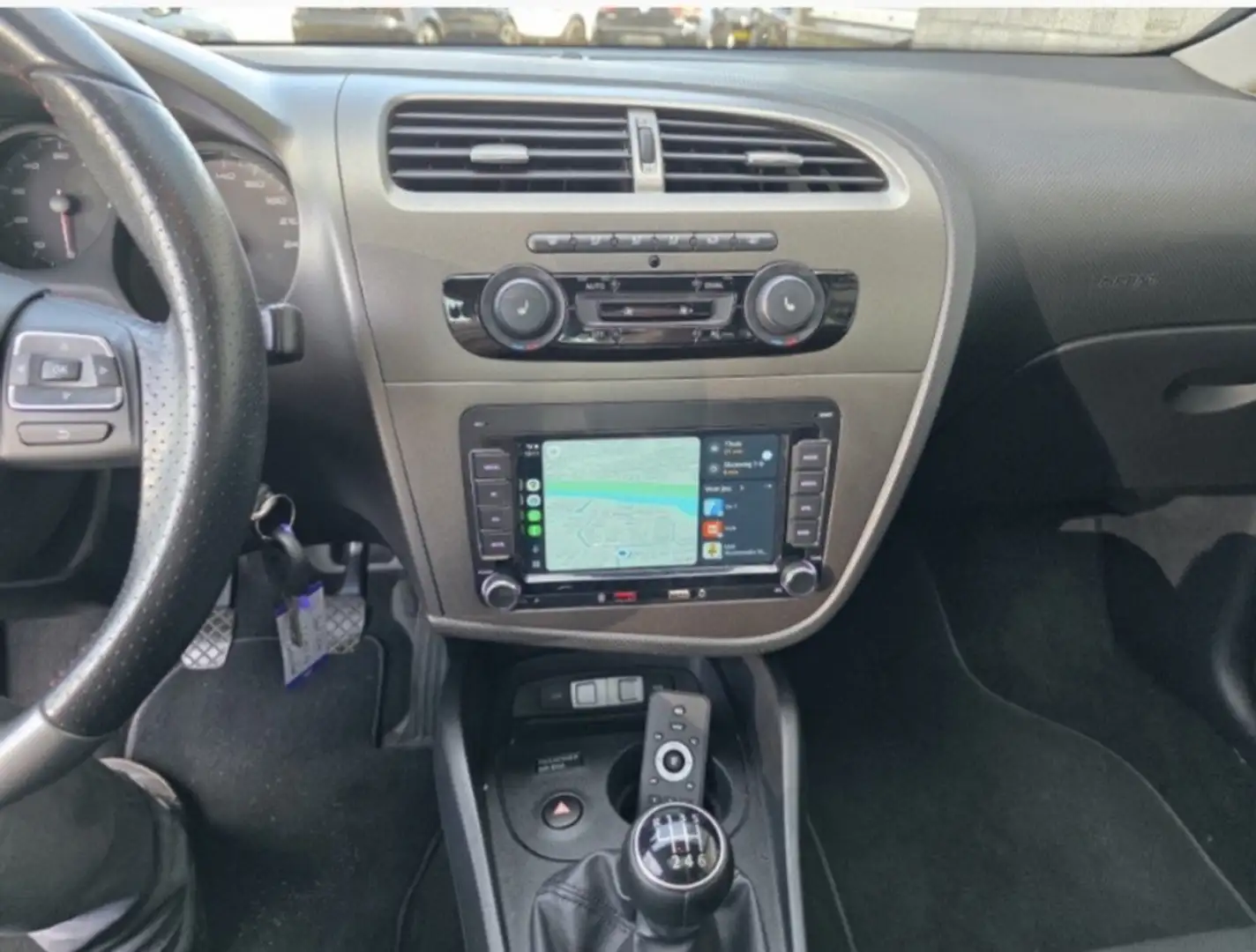 SEAT Leon 1.4 TSI FR Biały - 2