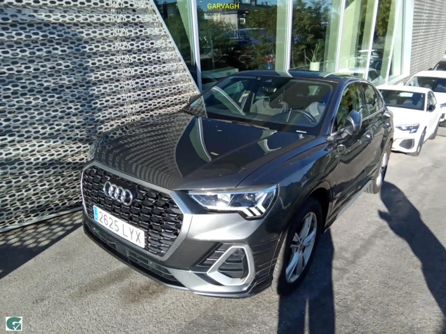 Audi Q3 Sportback 35 TFSI S line S tronic Gris - 1