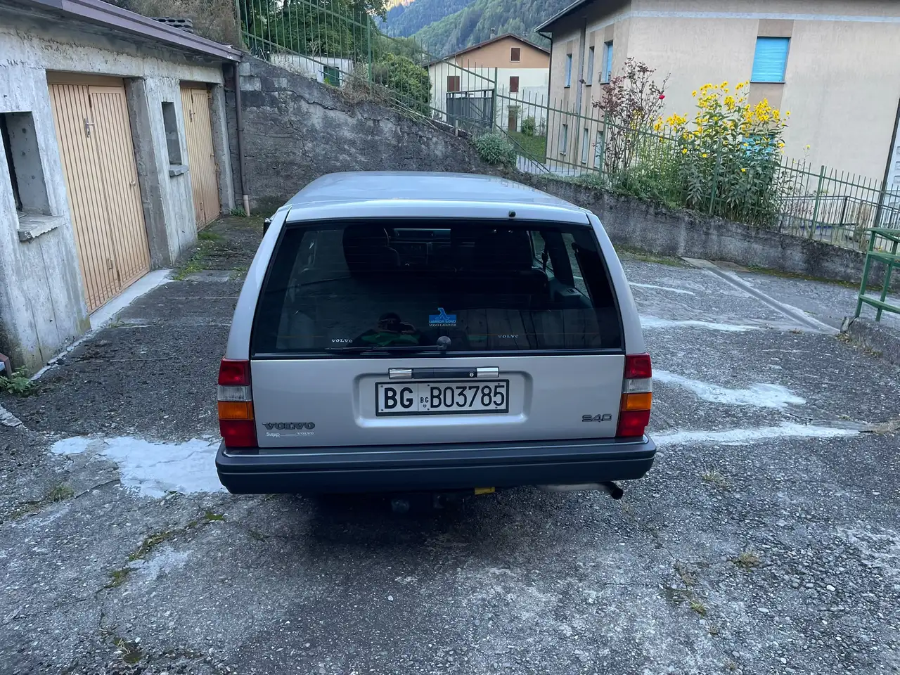 Volvo 945 GLE, foto 2