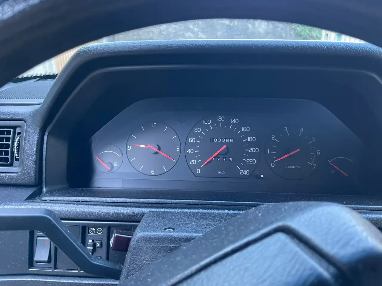 Volvo 945 GLE, foto 11