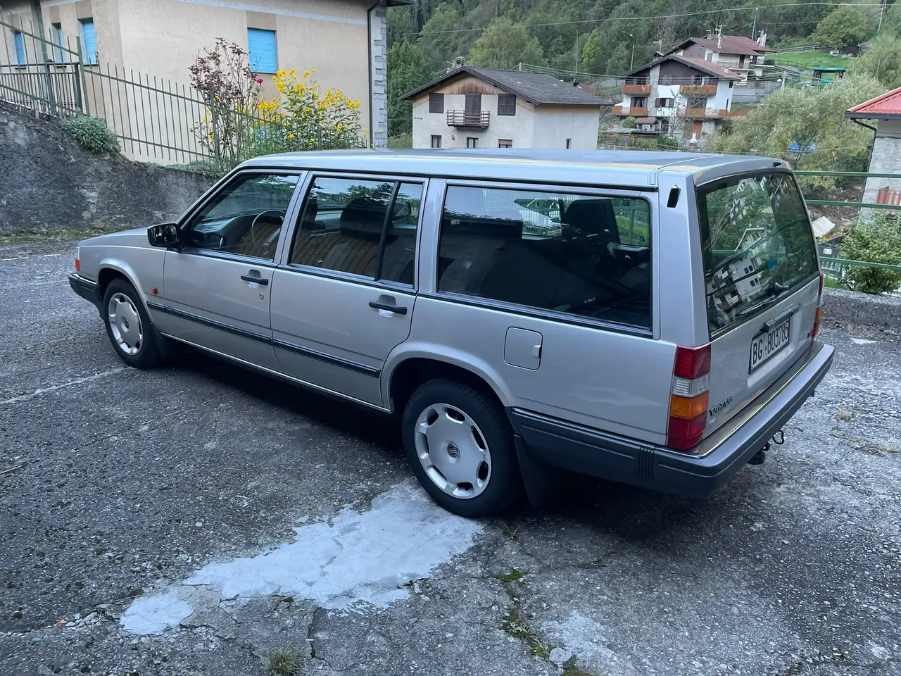 Volvo 945 GLE, foto 7