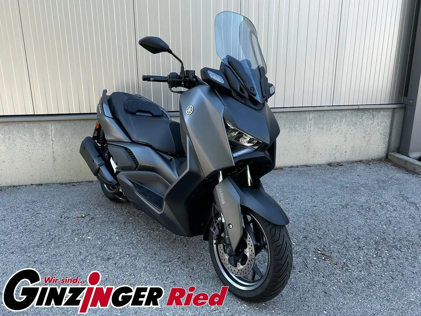 Yamaha X-Max 300 Aktion € 5.390,-- - 1