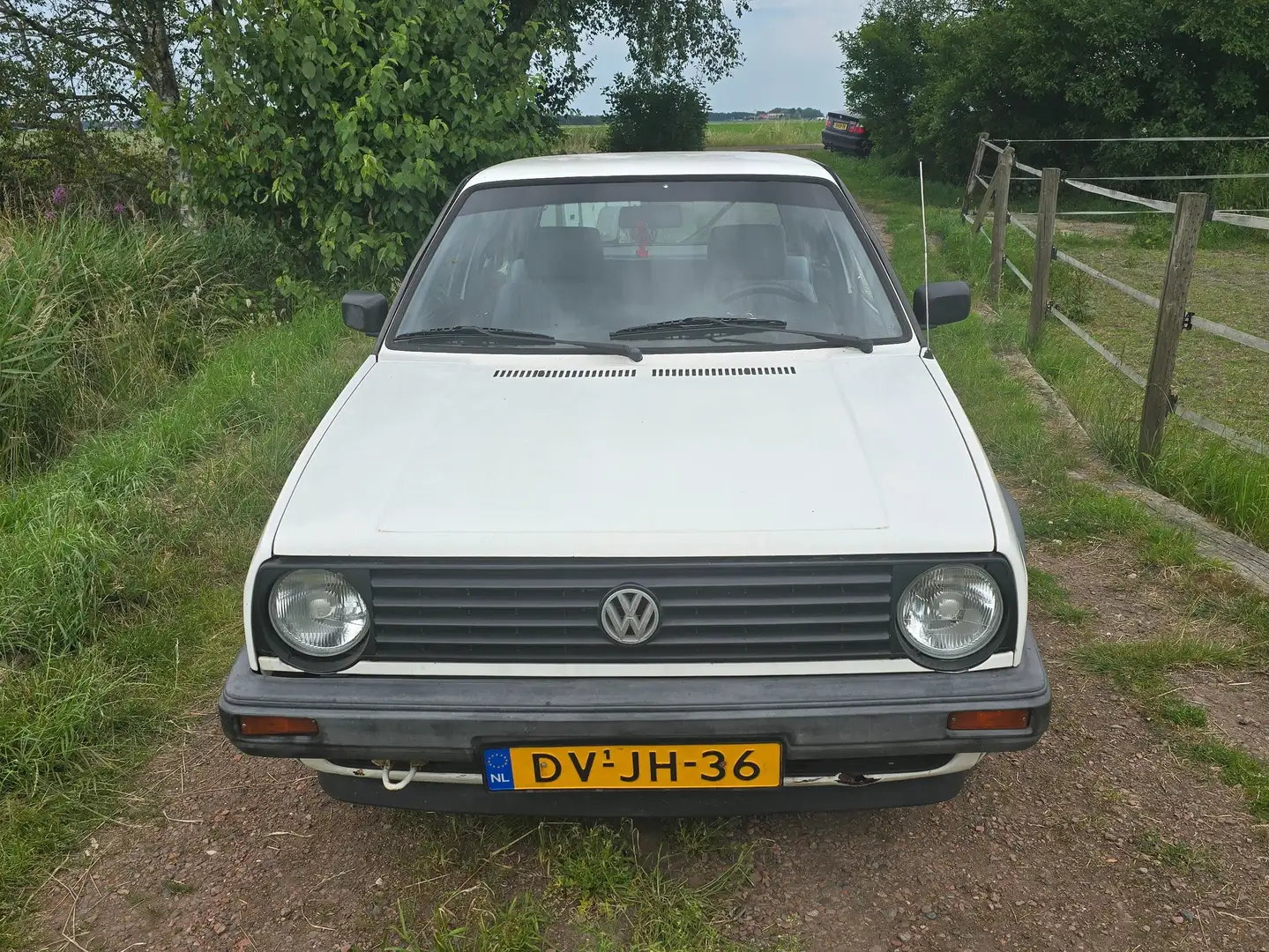 Volkswagen Golf Golf 1.3 Inj. Белый - 1
