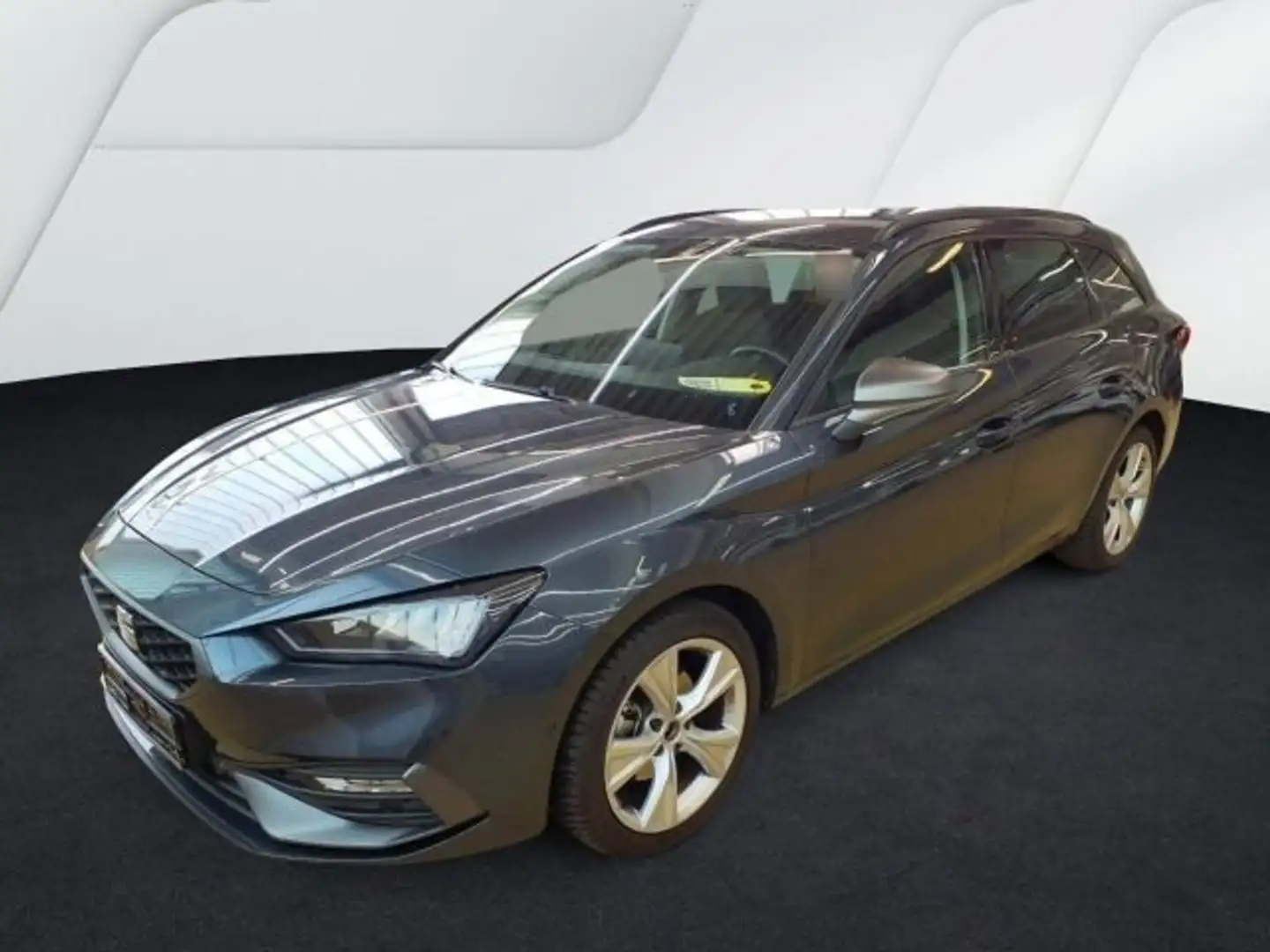 SEAT Leon ST 1.5 TSI FR-LINE LED+NAVI+APP+ACC+SHZ+RFK Grau - 2