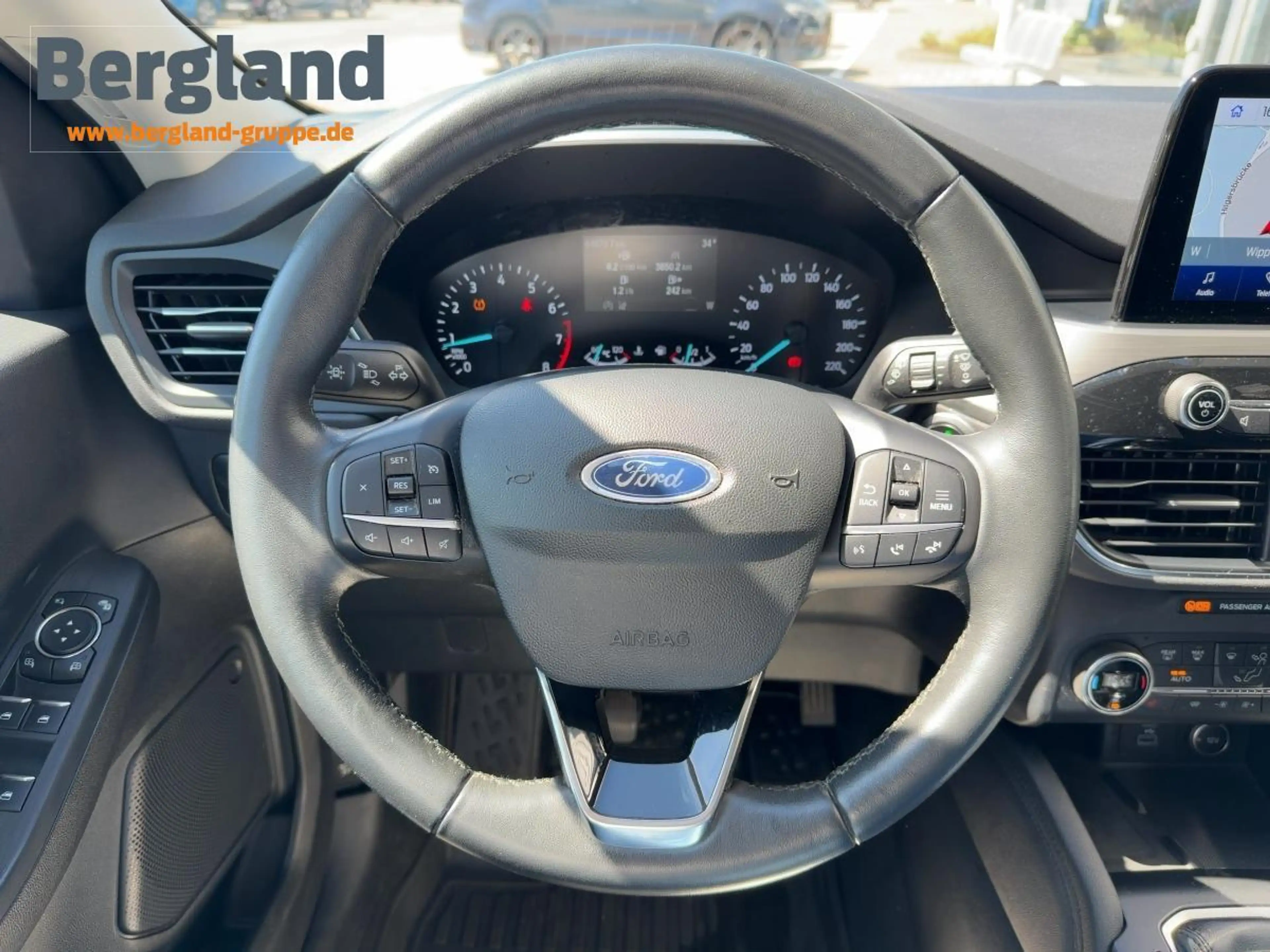 Ford Kuga Titanium *AHK schwenkbar *Winter 2 — photo 14