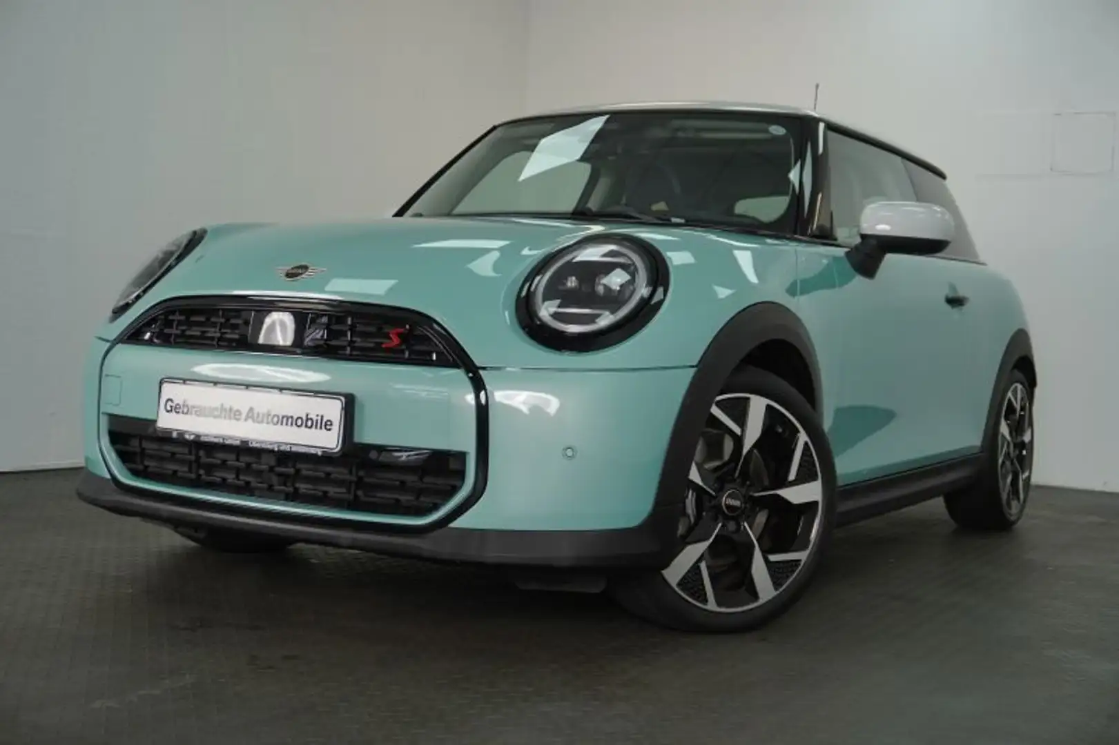 MINI Cooper S *HUD.PGSD.PARKASSIST.NAVI* Grün - 2